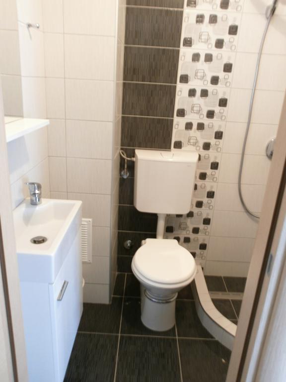 Apartments Bora Ližnjan Oda fotoğraf